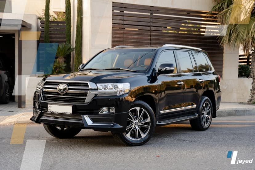 Toyota Sequoia 2016